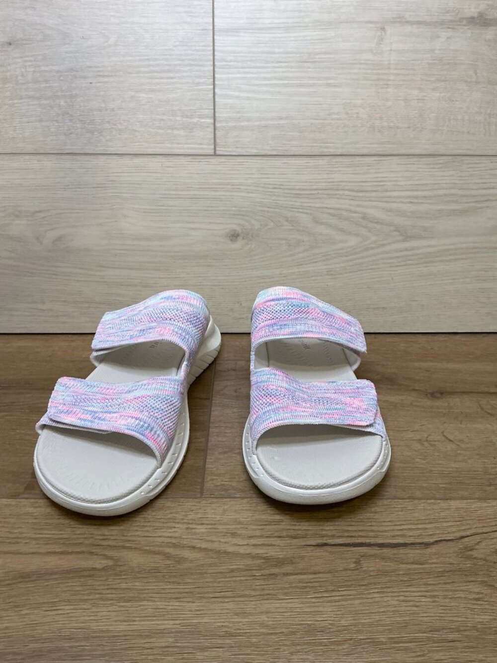 Easy Spirit Dashtyn Double Band Lightweight Slip-On Sandals Pastel Rain 8 M